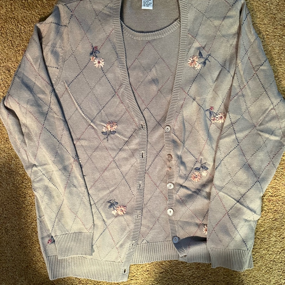 Alfred Dunner Sweater Size Medium